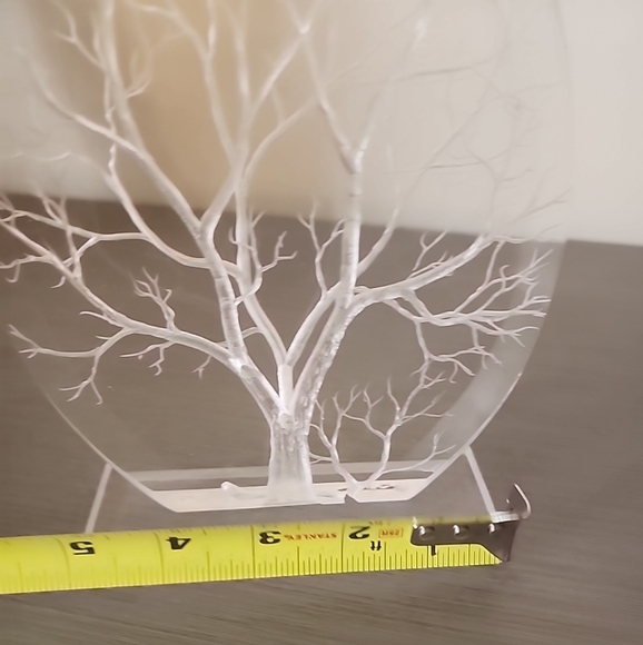 Vintage Carved Clear Solid Lucite Acrylic 3D Tree of Life Sculpture, approx 9". - Picture 6 of 9
